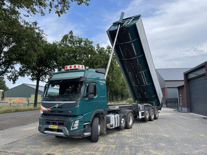 Volvo FM 410 6x2 Euro 6 met naafreductie en kipperhydrauliek