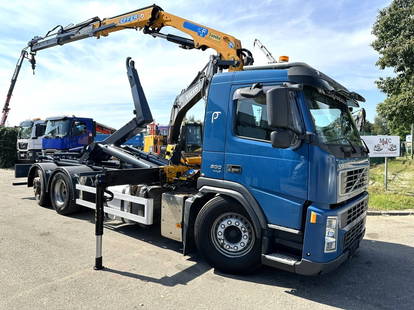 Volvo FM 300 6x2 HOOKLIFT + CRANE EFFER 155-2S - LIFT + STEERING AXLE - EURO 5 - I SHIFT - FULL AIR SUSPENSION - 5+6 F ROTATOR - A/C - BE TRUCK