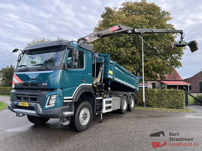 Volvo FMX 370 3 STUKS 6x6 Euro 6 met 2 zijden kipper en HMF 1643 Z2 kraan