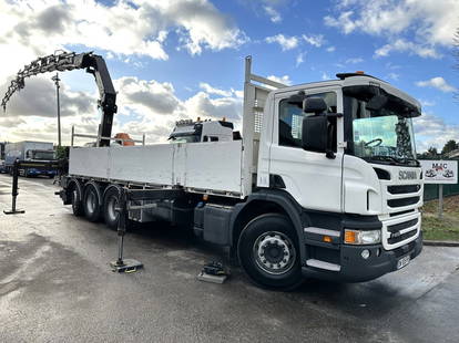 Scania P450 8x4 TRIDEM + CRANE HIAB 377 E-6 + FLY-JIB 70 X-4 - ROTATOR - 5/6F - PLATFORM 7m20 - LIFT + STEERING AXLE - E6