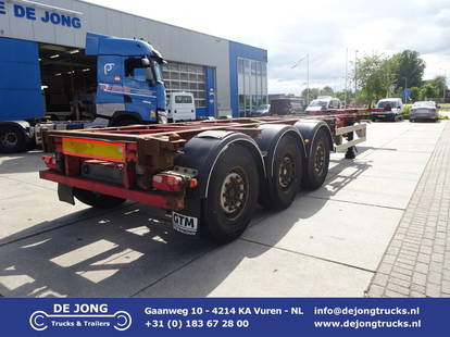 Van Hool / Mercedes + Disc / 1x Extendable / Lift Axle