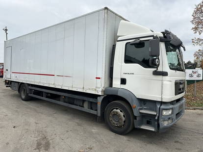 MAN TGM 18.290 CLOSED BOX 8m80 x 2m48 x 2m48 - EURO 5 - AIR SUSP - A/C - BELGIAN TRUCK