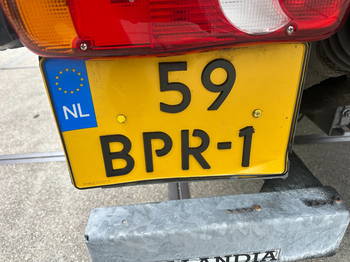  21