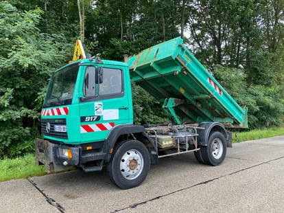 Mercedes-Benz Ecoliner 917 AK / 4x4 / 6 cylinder engine /  3 side tipper