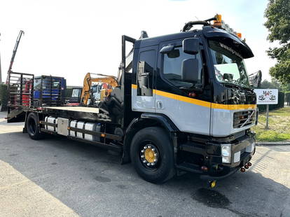 Volvo FE 280 4x2 19T MACHINE TRANSPORTER - 7m10 PLATFORM - WINCH - E5 - *213.000km* - BE TRUCK