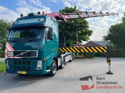 Volvo FH 520 8x2 3 assen gestuurd met HIAB 800 E-7 autolaadkraan met REMOTE CONTROLL