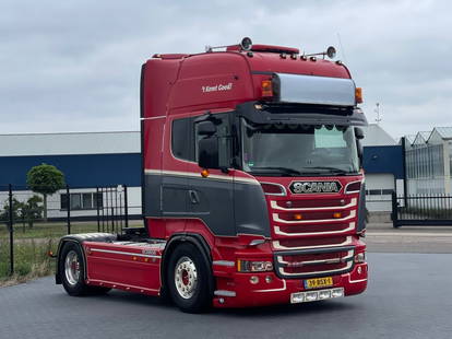 Scania R580 SHOW TRUCK, CUSTOM INTERIOR, FULL AIR, RETARDER!