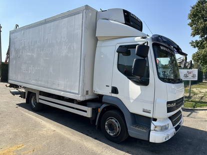 DAF LF 45.220 12T E5 4x2 - FRIGO CARRIER - BOX 5m30 x 2m35 x 2m46 - *358.000km* - A/C - TAILLIFT - AUTOMATIC - BE TRUCK